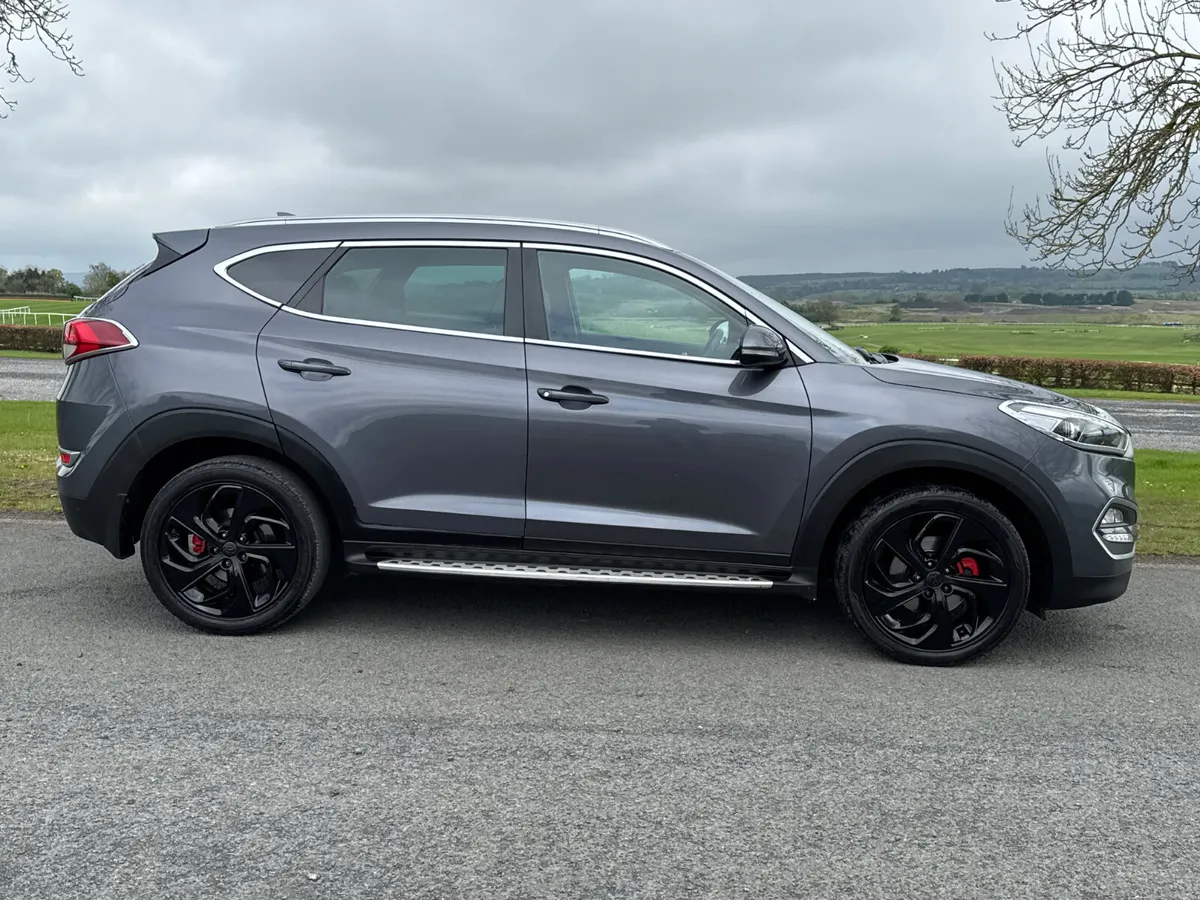 Hyundai Tucson 2018 EXECUTIVE SE - Image 3
