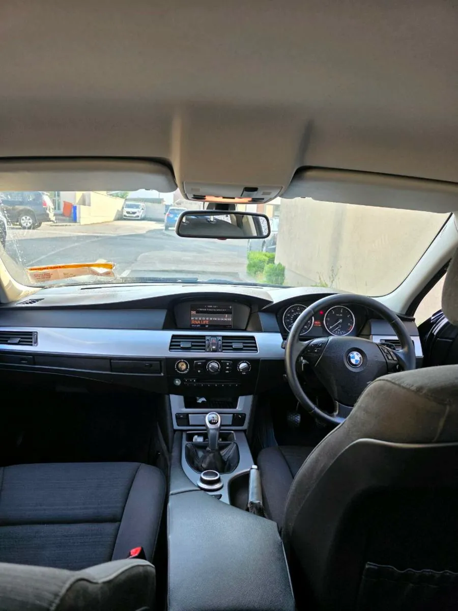 BMW 520 - Image 3