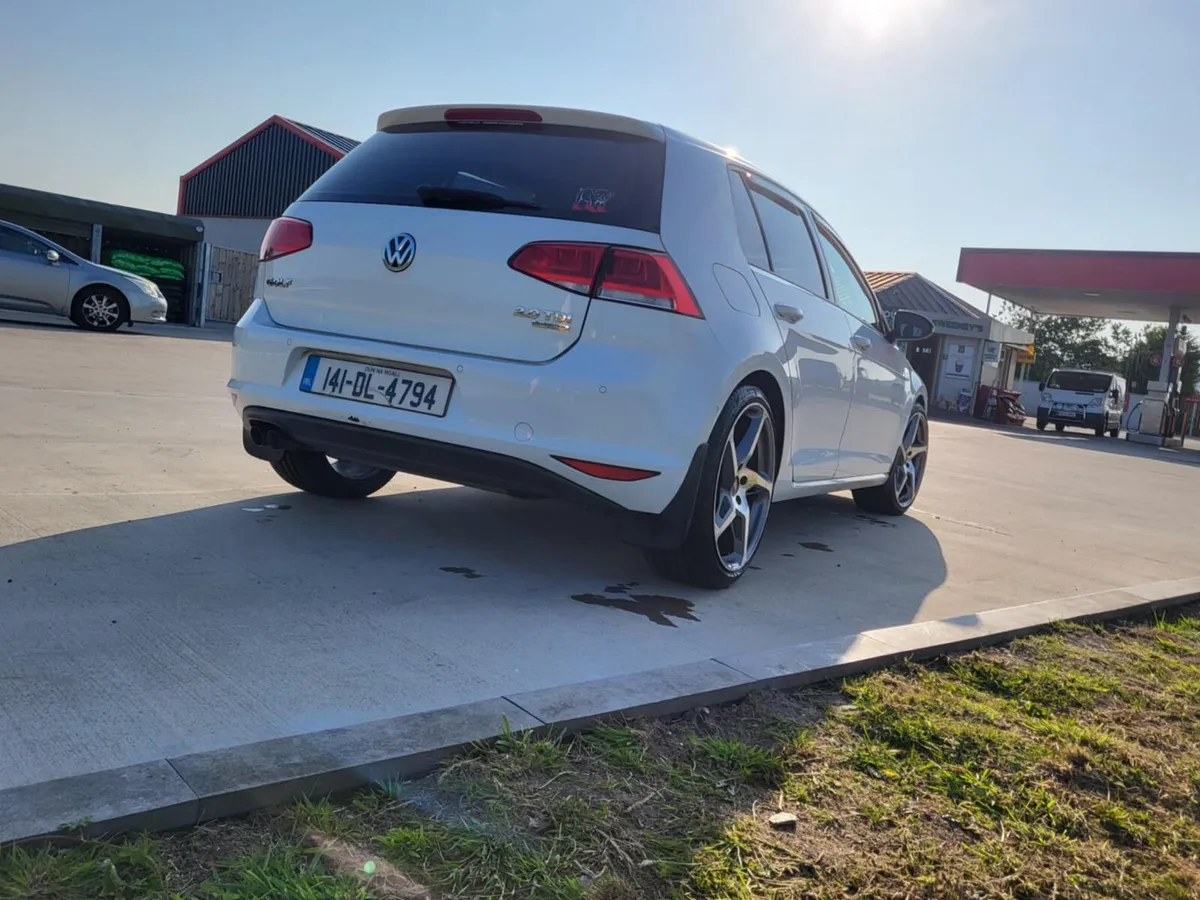 Golf - Image 4