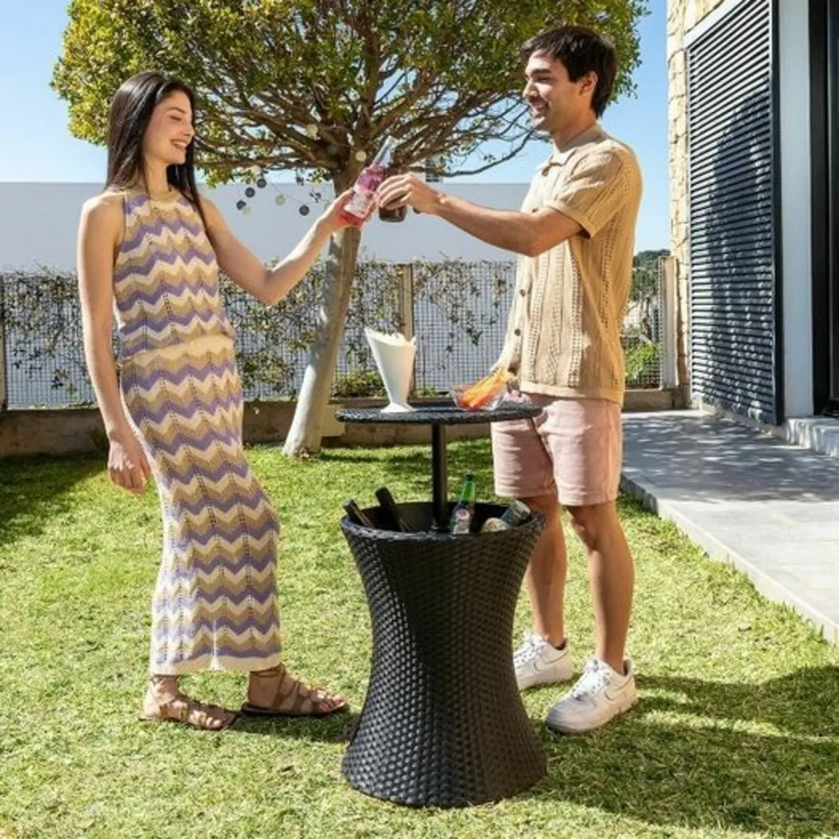 3-in-1 Cooler Table for Garden - Image 2