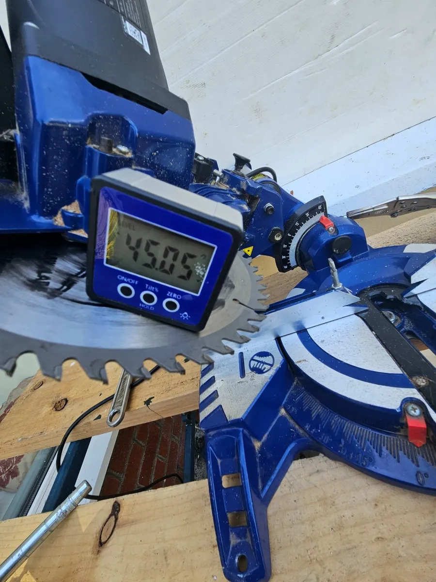 Sliding Chopsaw - Image 4