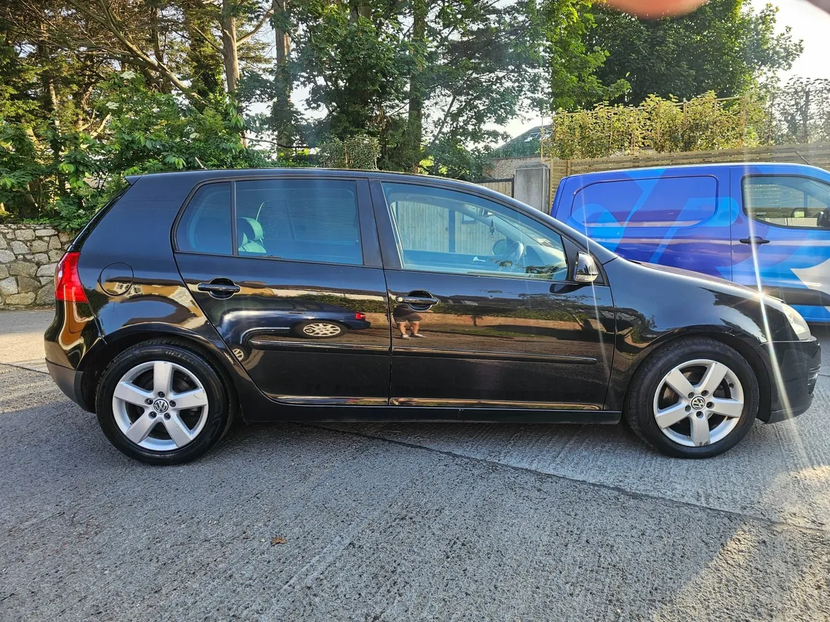 Volkswagen Golf GT AUTOMATIC - Image 4