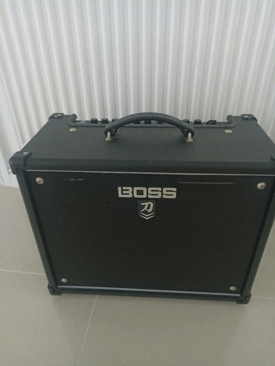 Guitar amp - Image 1
