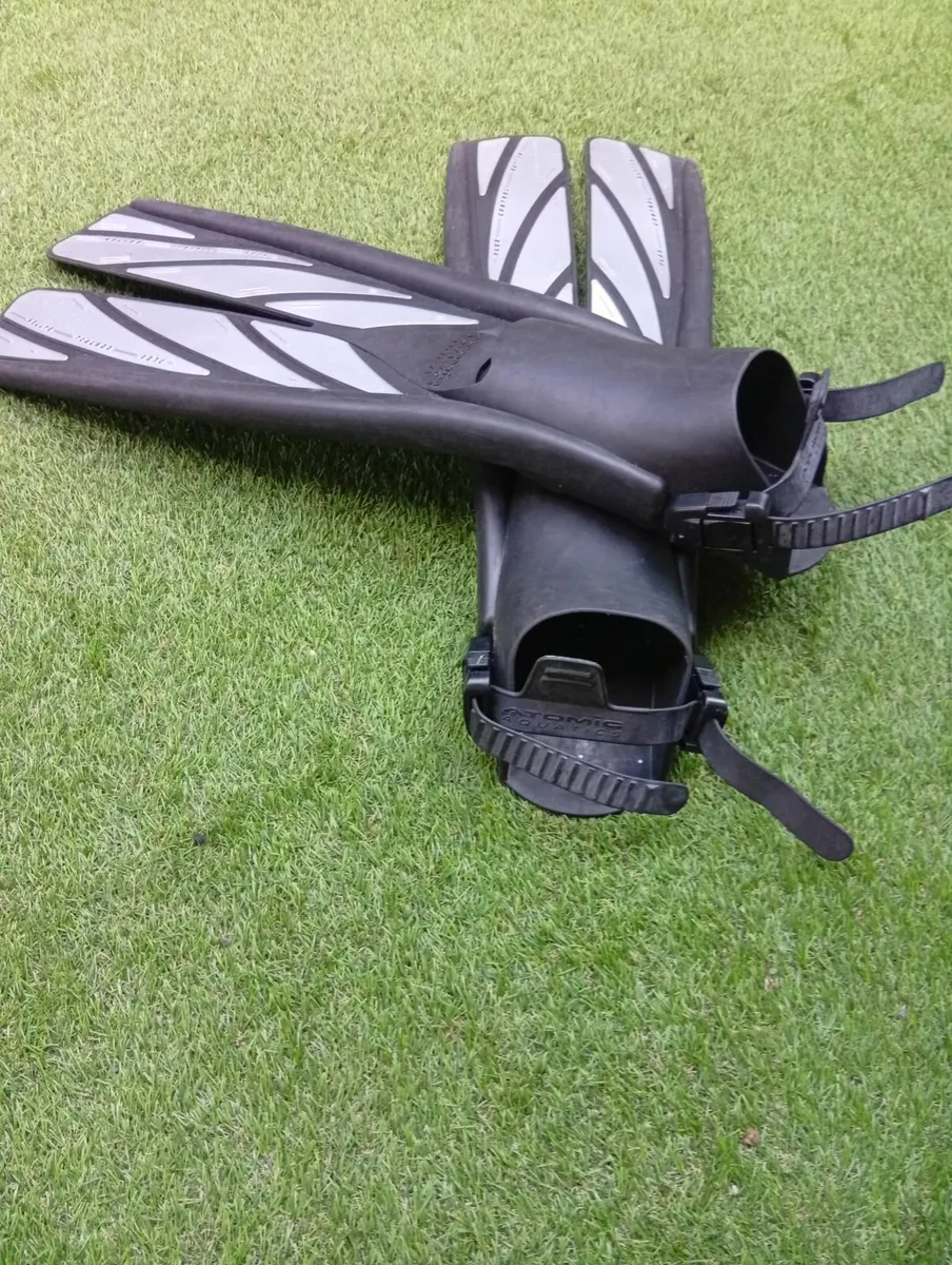 Professional Aquatic Quality Scuba Diving Fins - Image 2