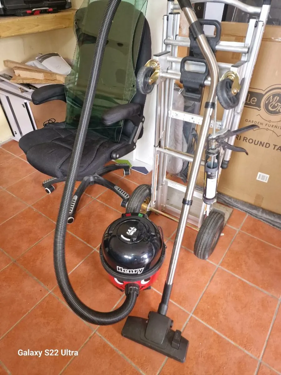 Henry hover 100.  Ono - Image 1