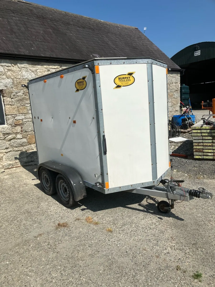 Trailer - Image 2