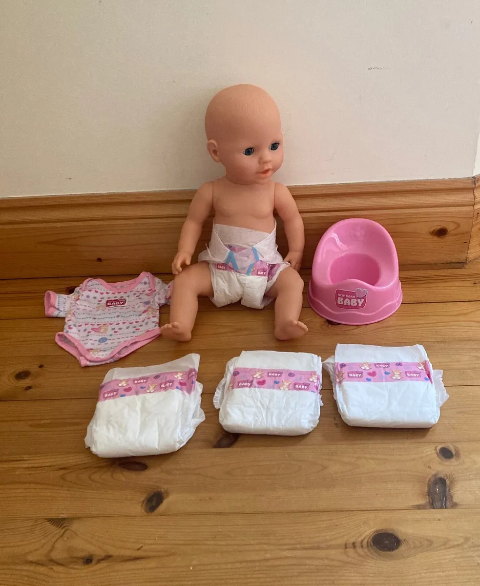 Baby Doll and clothes sets - Image 4