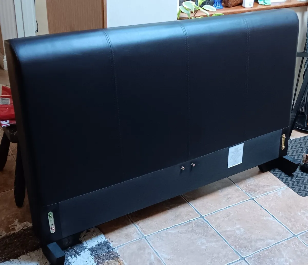 Double Bed - Image 2
