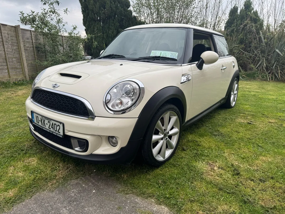 Mini Cooper S - Image 2