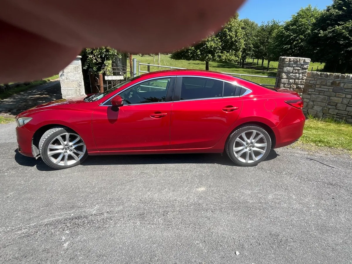 Car - Image 3