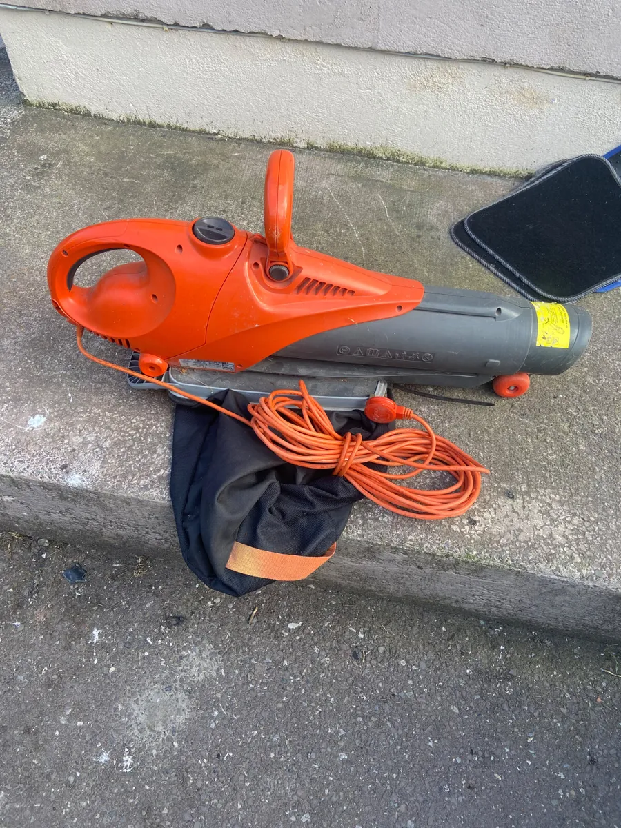 Electric leaf blower - Image 2