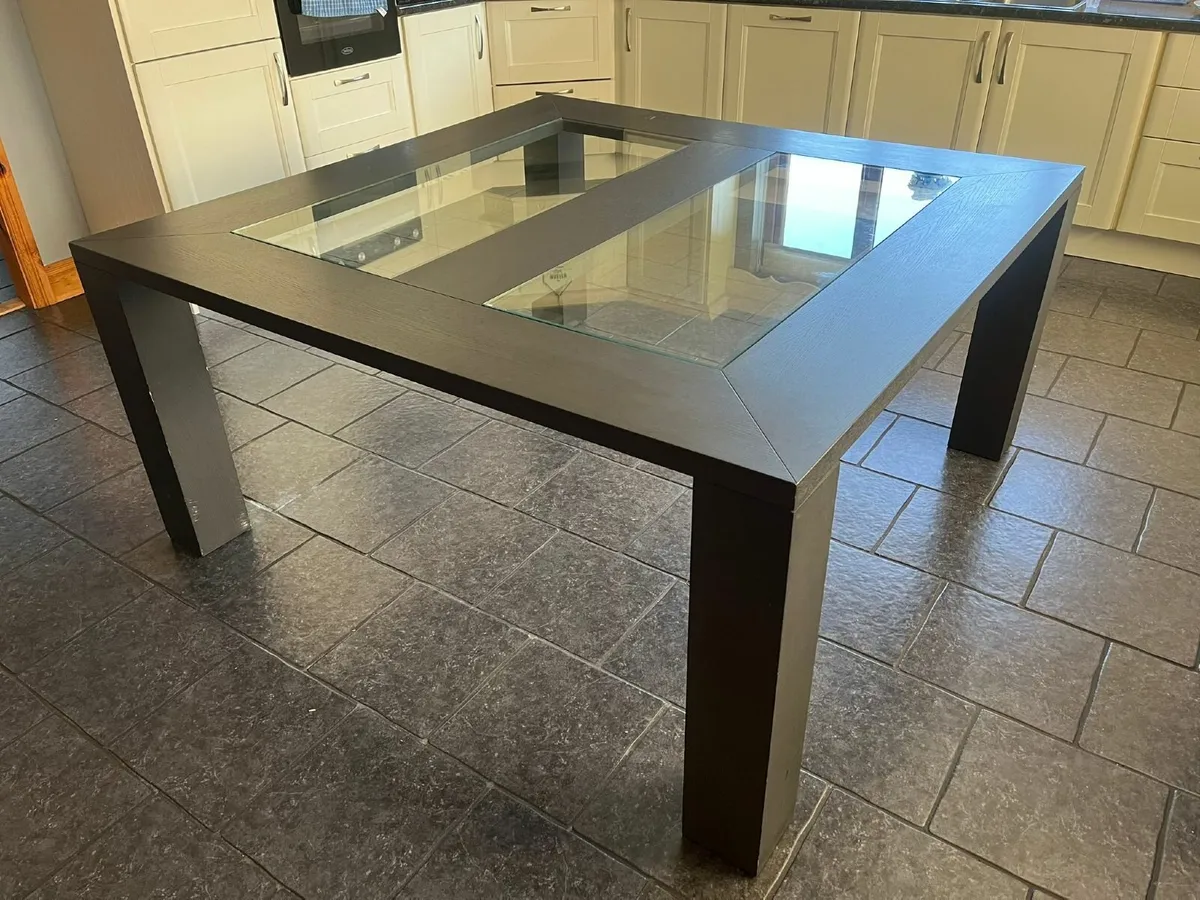 3 Tables + Frames + Bed Frame + Carpets + Others - Image 2
