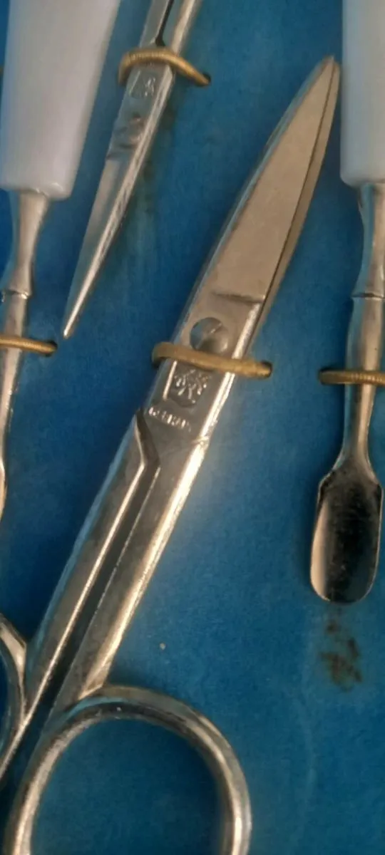 Vintage German Made Manicure Set in original case - Image 4