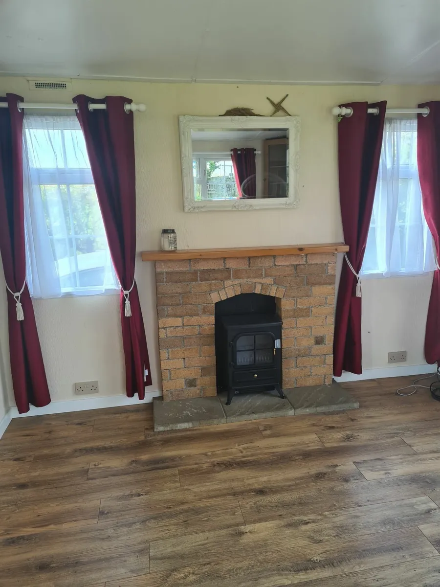 Mobile Home - Image 3