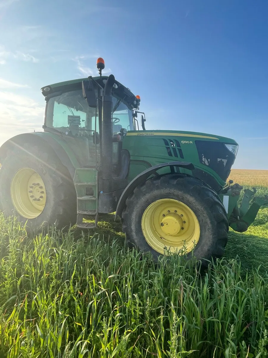 John Deere 6190R - Image 2