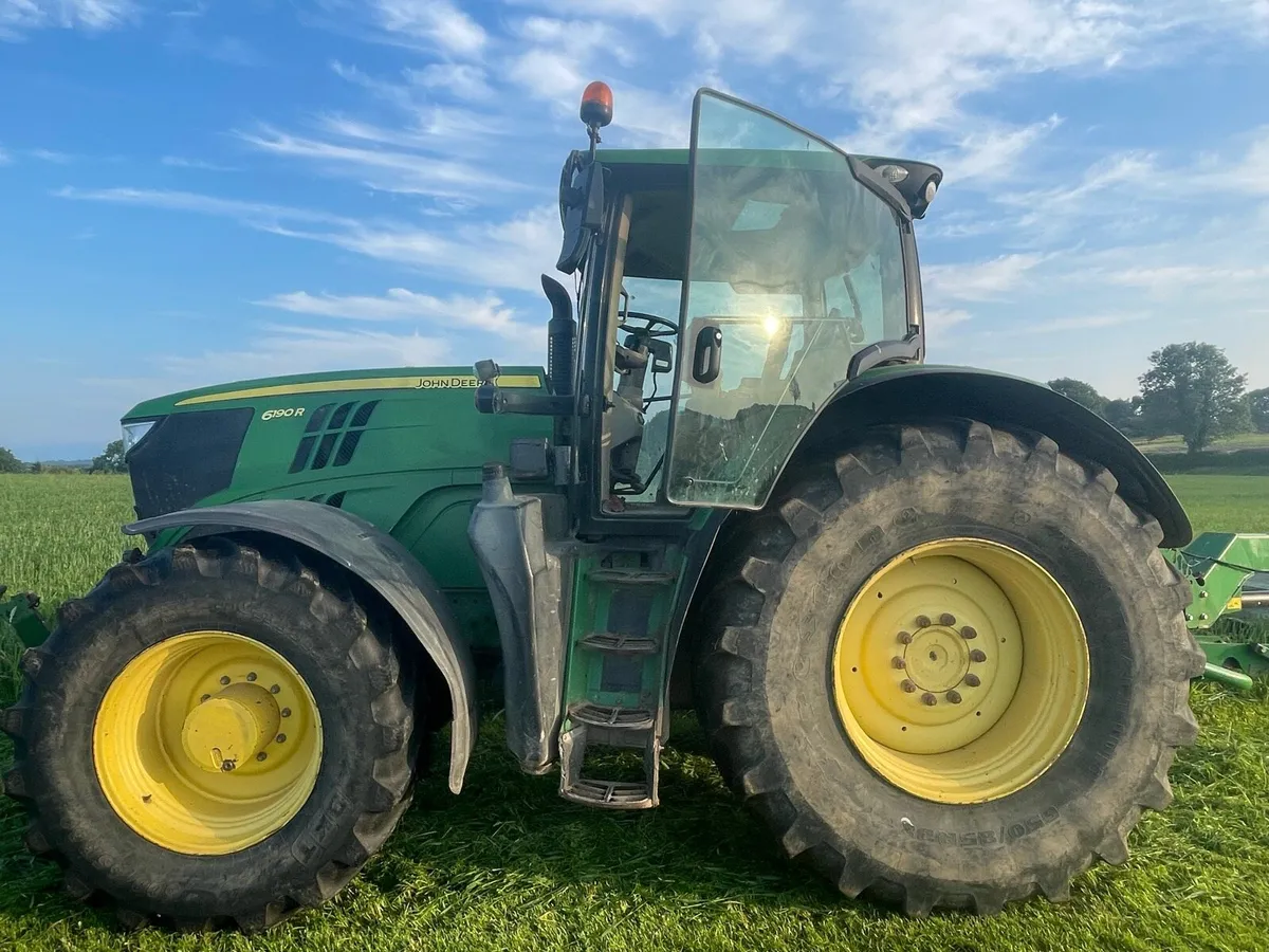 John Deere 6190R - Image 3