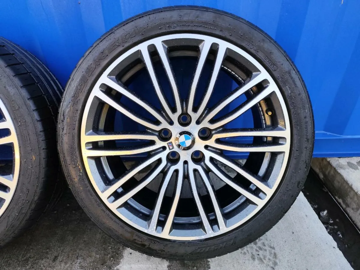 19" BMW 5 series Msport alloys - Image 2