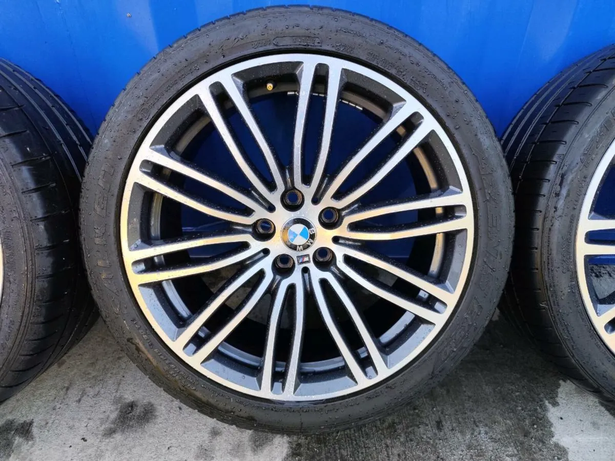 19" BMW 5 series Msport alloys - Image 3