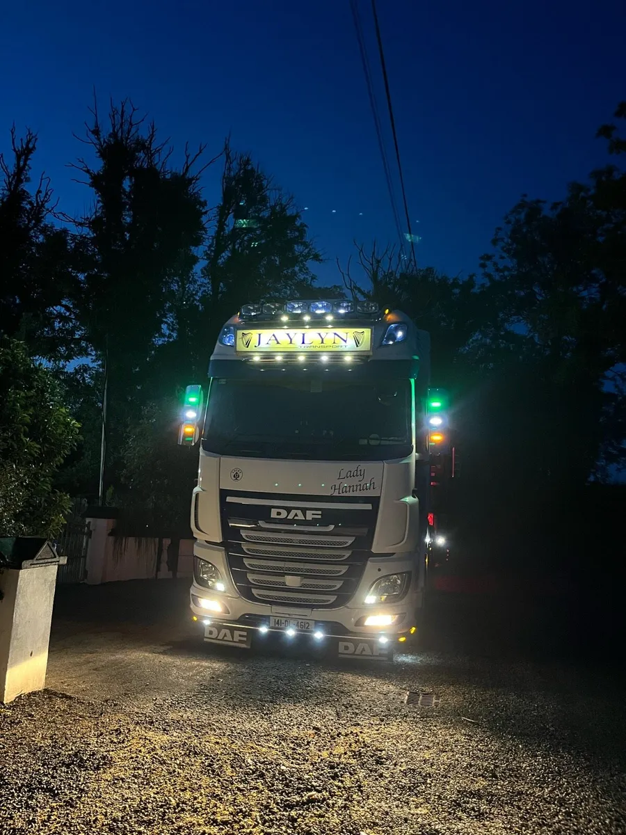 DAF or Magnum - Image 2
