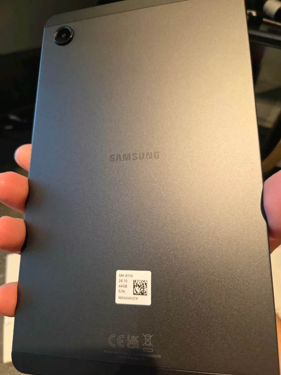 Samsung galaxy A9 tablet - Image 2