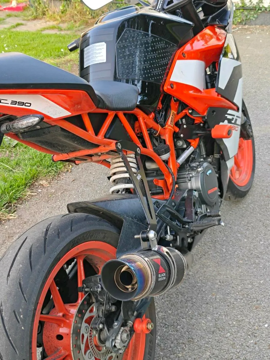 KTM RC 390 - Image 4