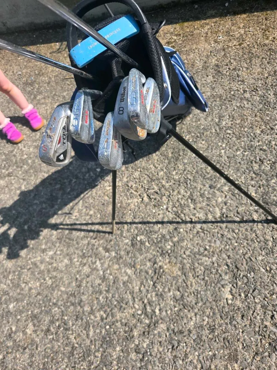 Golf set and bag. - Image 2