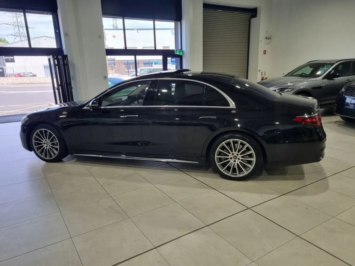 Mercedes-Benz S-Class LWB 580E Premium - Image 4