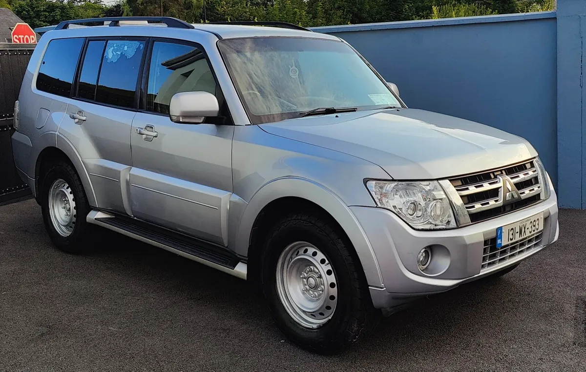 131 Mitsubishi Pajero 3.2 LWB CVRT 03/26 - Image 1