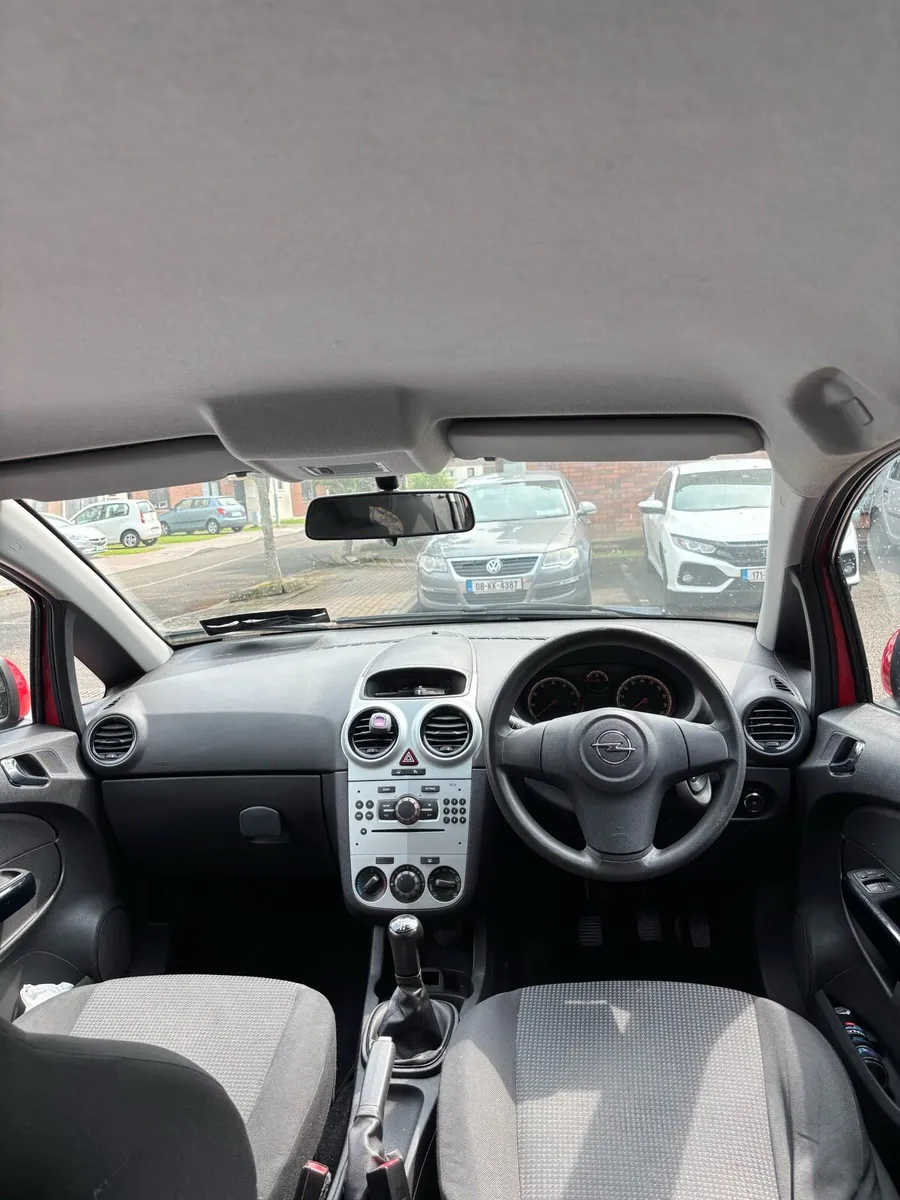 Car - Image 4