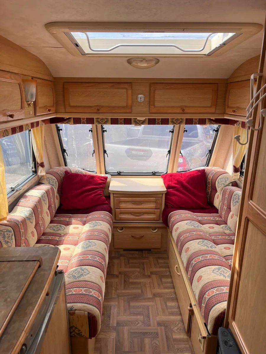 ✨BARGAIN COACHMAN PASTICHE 5 BERTH✨ - Image 3
