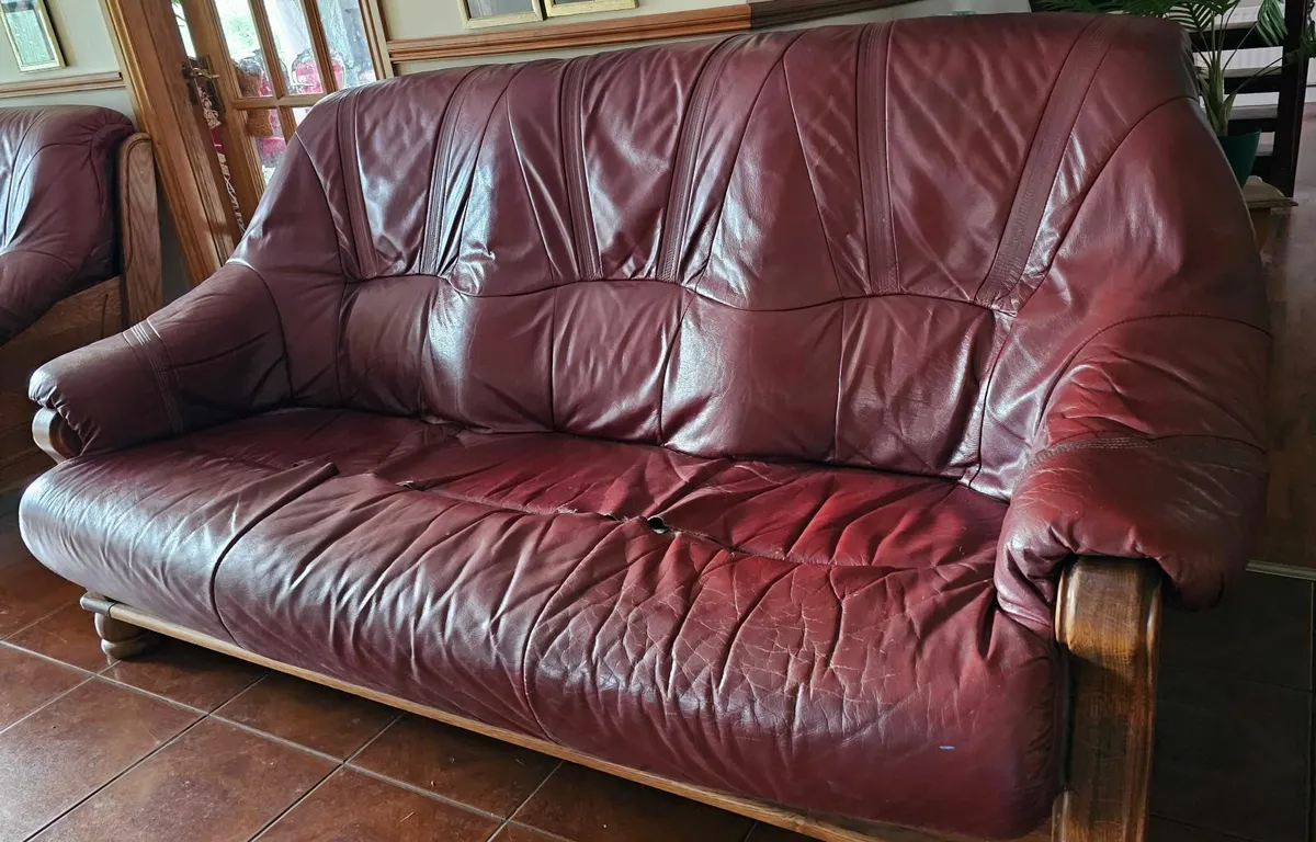 Couches - Image 3