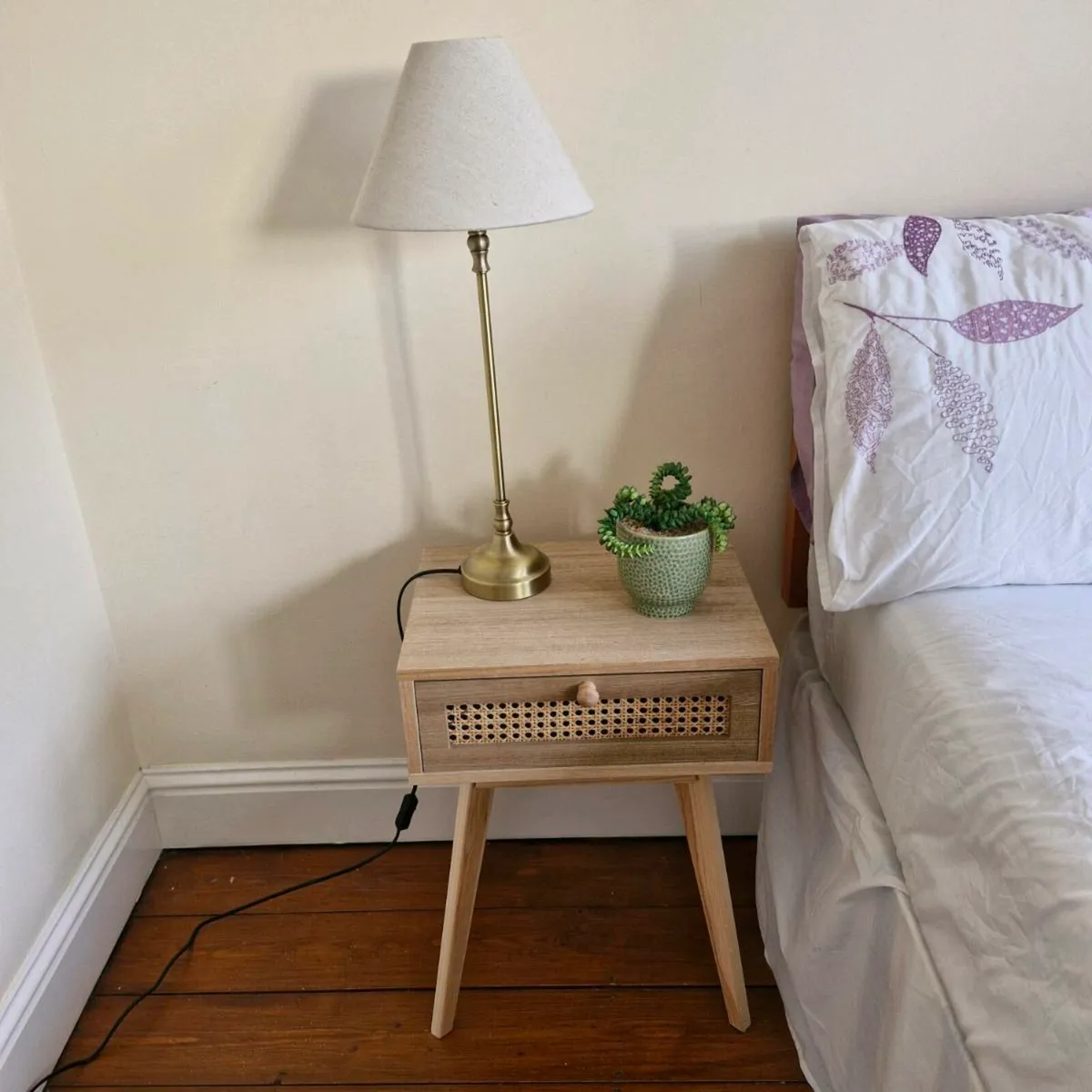 Bedside lockers & Lamps - Image 1