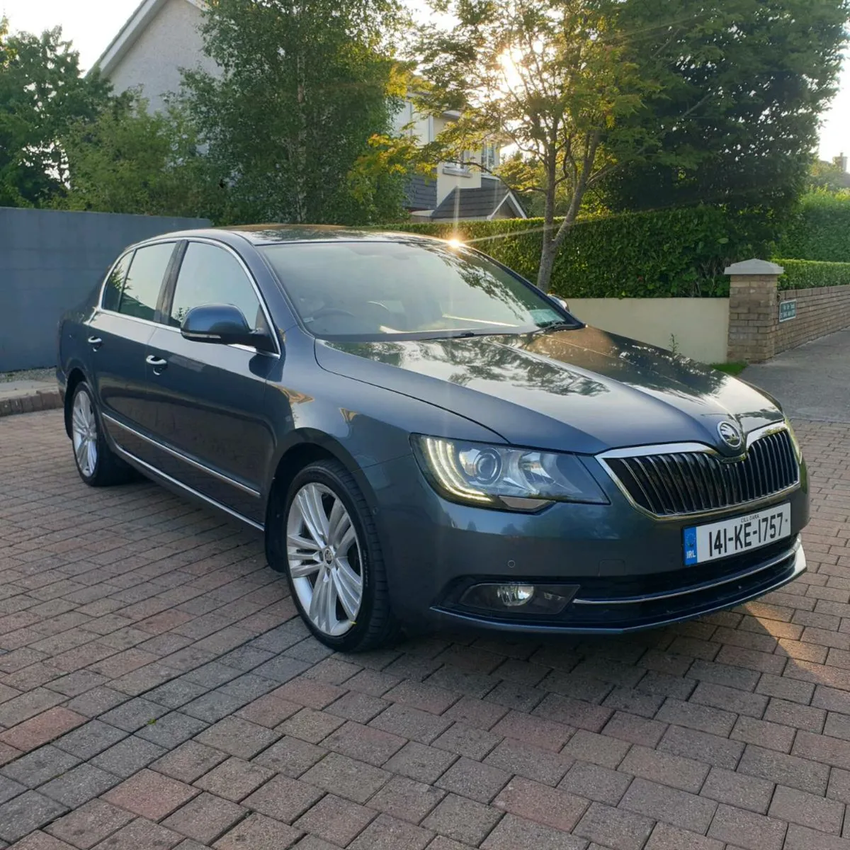 141 Skoda Superb Elegance 2.0TDI 140PS New NCT - Image 1