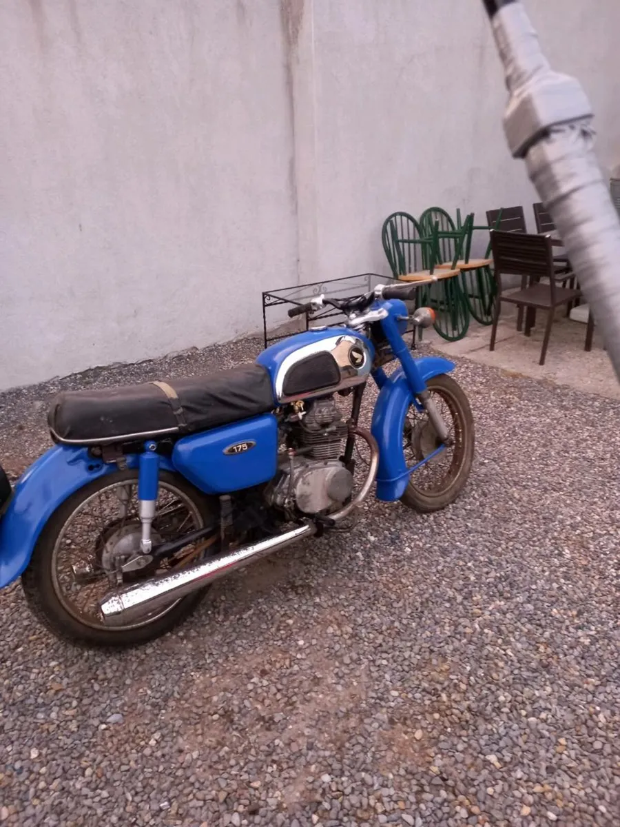 1976 Honda CD175 - Image 1