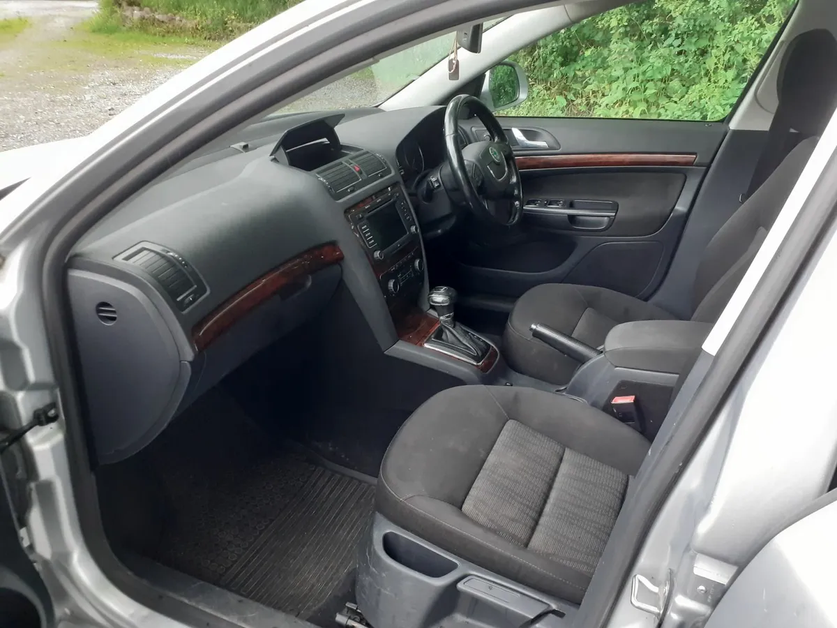 Skoda Octavia 2011 - Image 4