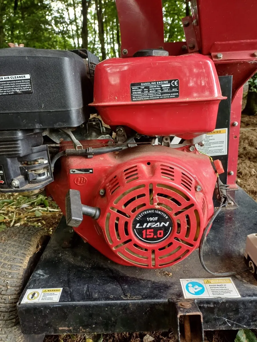 Titan Pro TP1200 Wood Chipper - Image 2