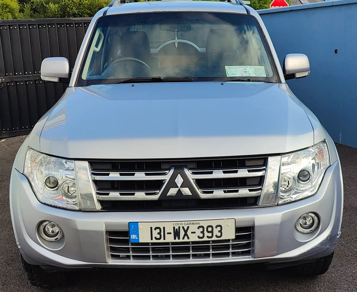 131 Mitsubishi Pajero 3.2 LWB CVRT 03/26 - Image 2