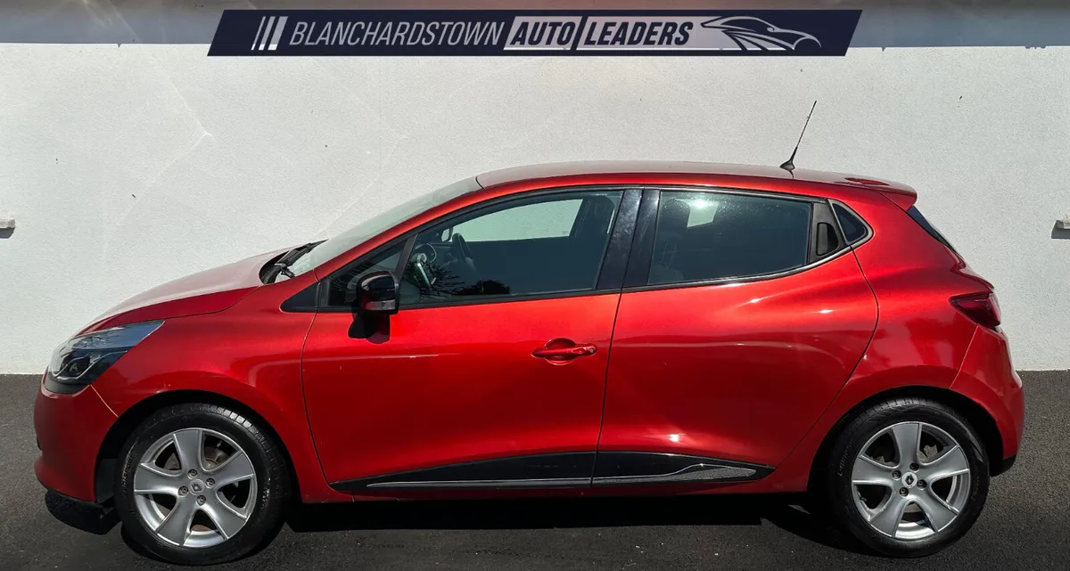 RENAULT CLIO IV 1.2 DYNAMIQUE NAV 75BHP LOW KM - Image 2