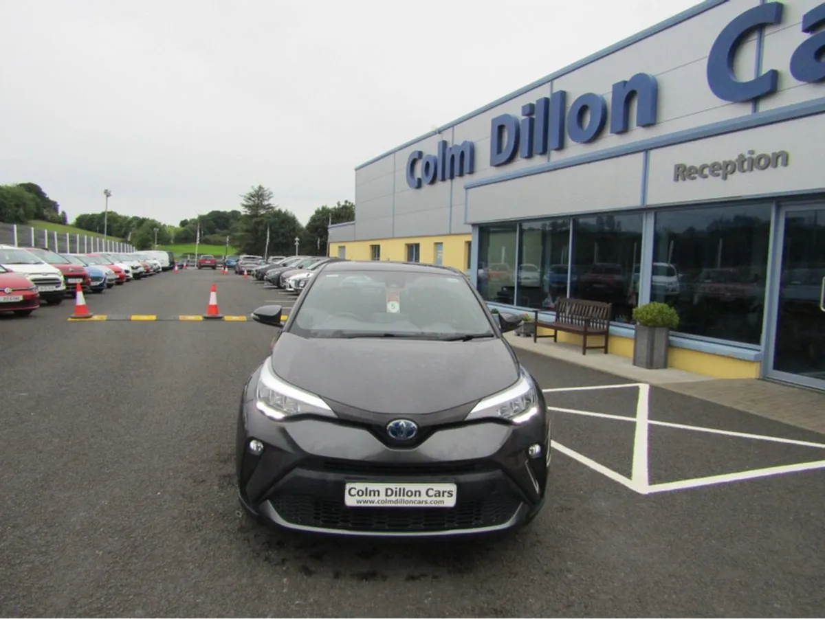 Toyota C-HR Icon HEV CVT Hybird  automatic - Image 4