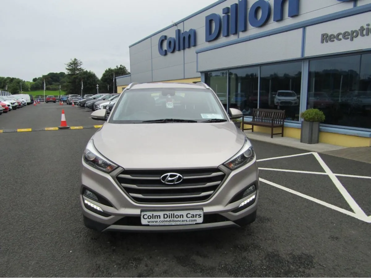 Hyundai Tucson 1.7 Crdi SE NAV Bl/dr 5 5DR - Image 1