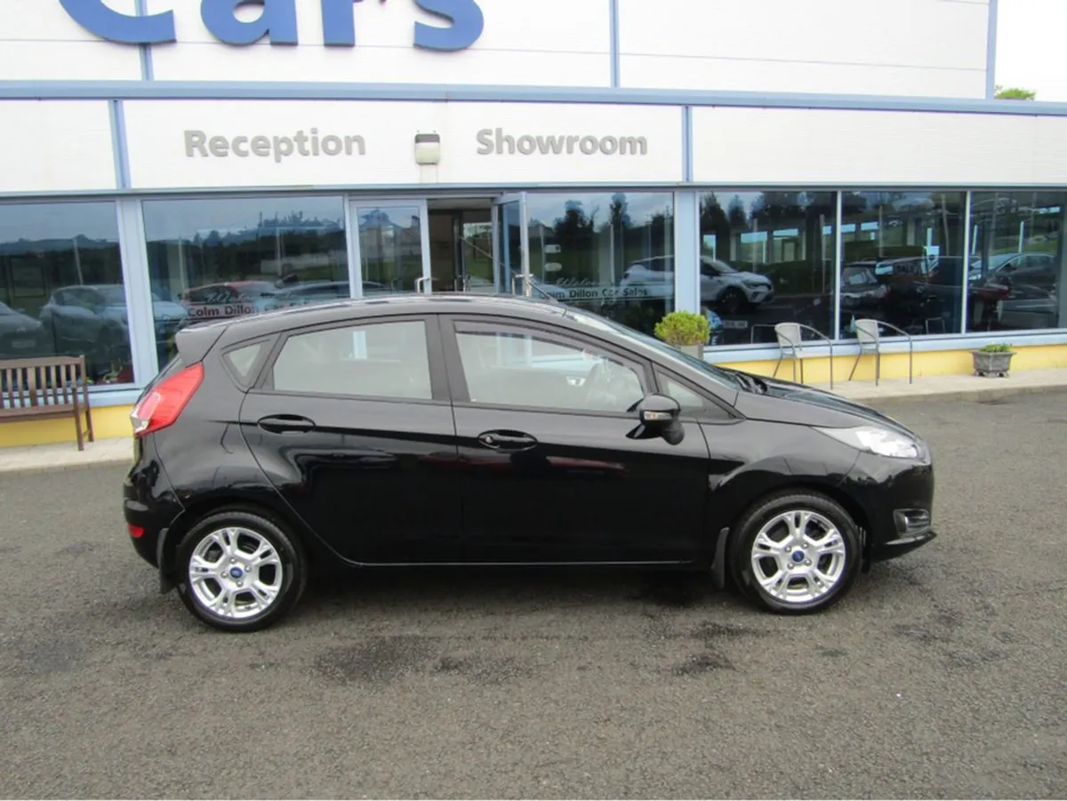 Ford Fiesta Zetec 1.25 60ps M5 5DR MCA  low Kms - Image 3