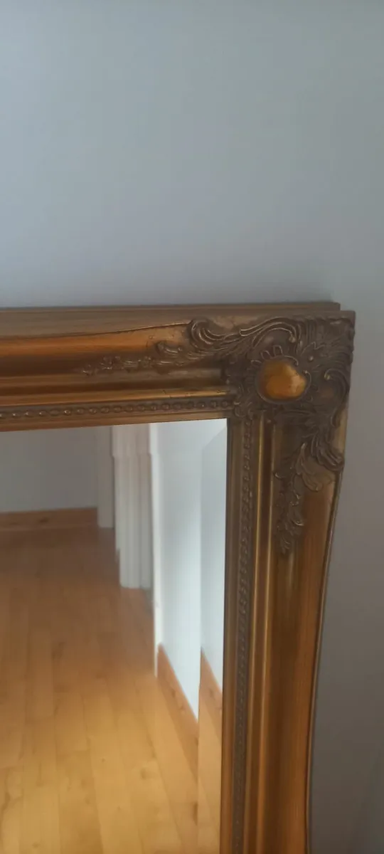 Mirror - Image 1