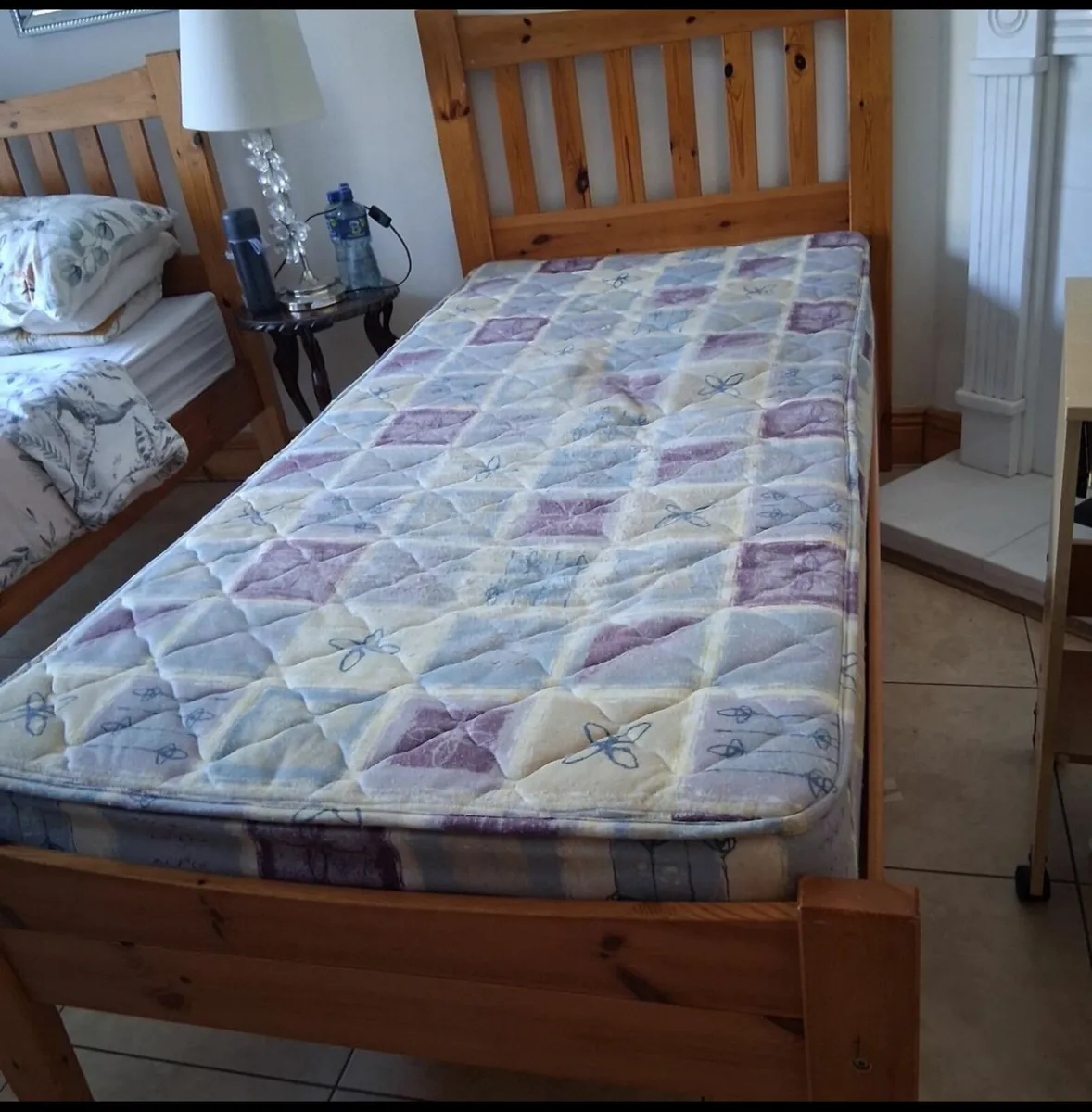Stunning Single Bed Frame - Can Deliver