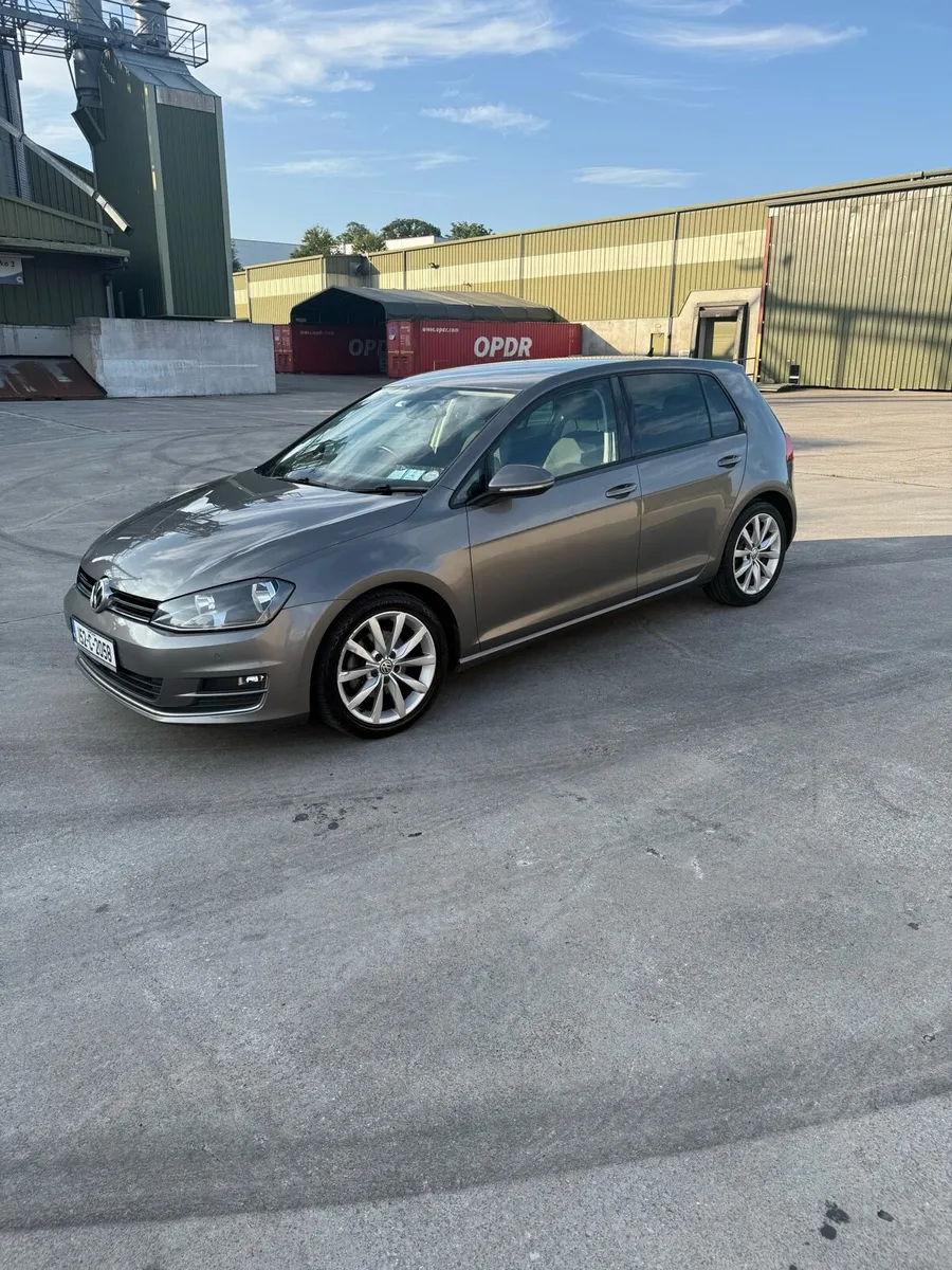 2015 Volkswagen Golf TDI 2.0Litre - Image 2
