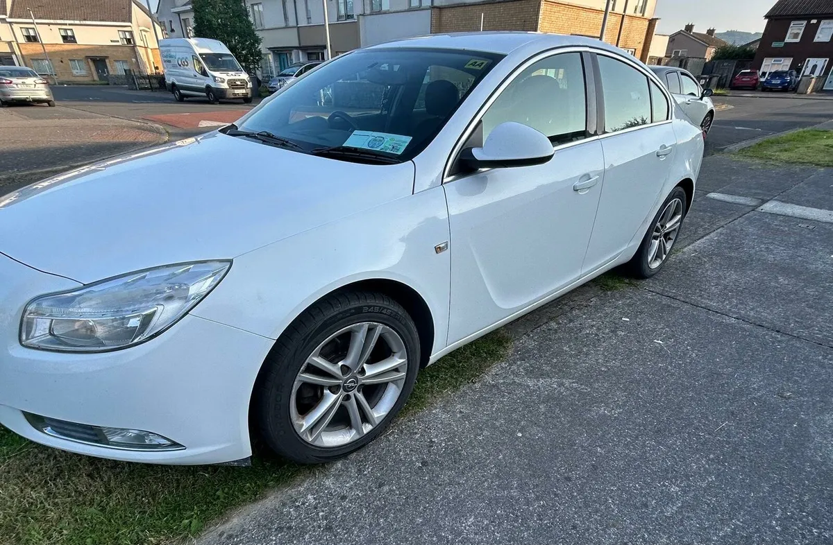 Opel Insignia 2.0cdti - Image 2