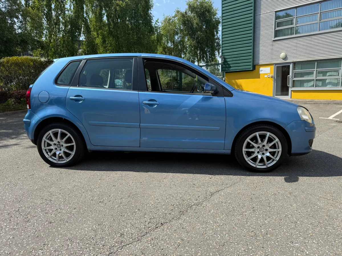 Volkswagen Polo 2009 - Image 3