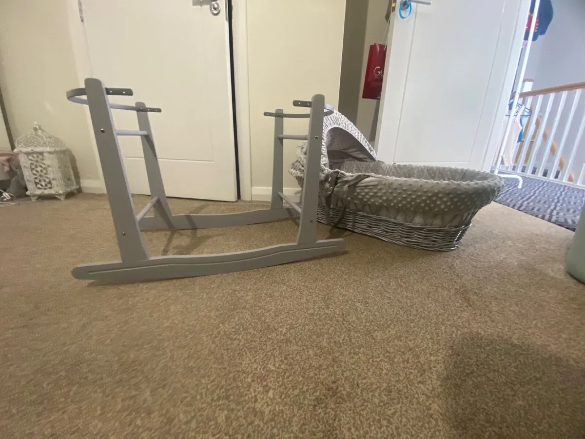 Moses basket - Image 2