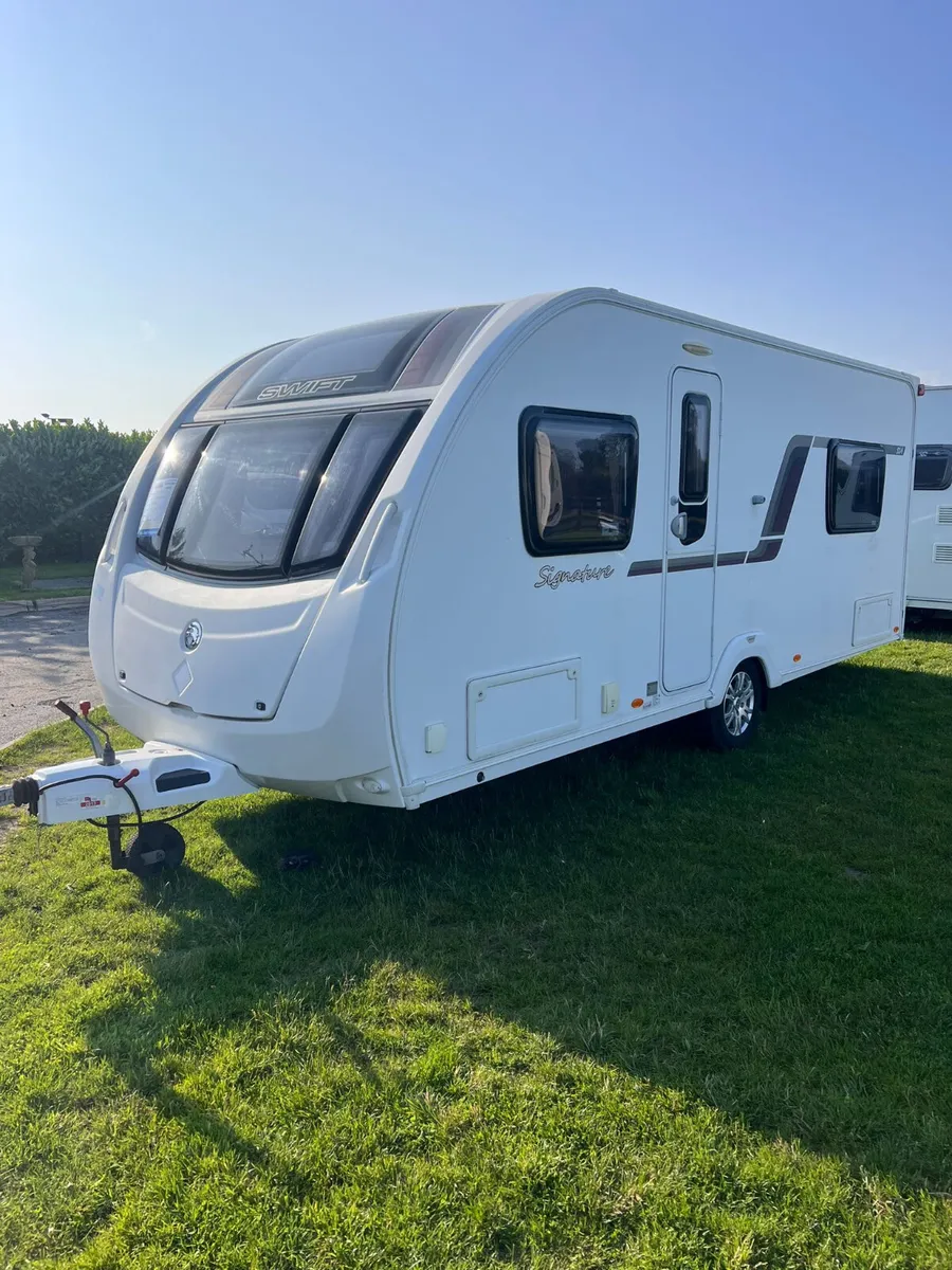 ✨STUNNING SWIFT CHALLENGER SPORT 4 BERTH✨ - Image 1