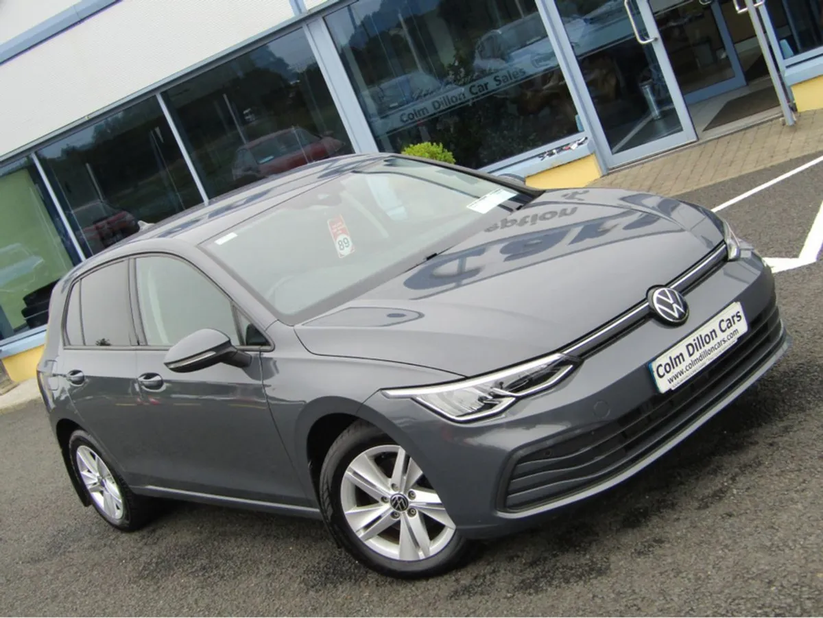 Volkswagen Golf 1.0 TSI 110HP 5DR - Image 2