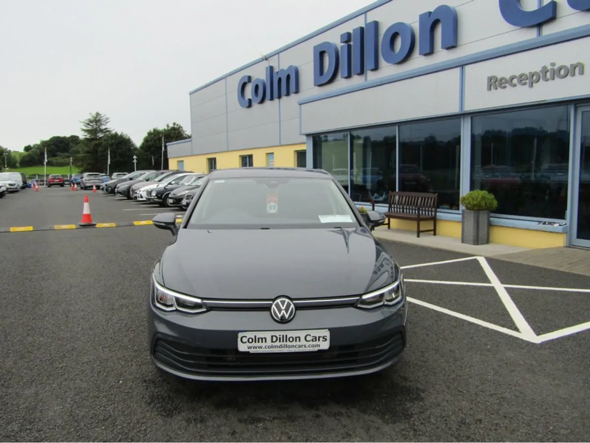 Volkswagen Golf 1.0 TSI 110HP 5DR - Image 4